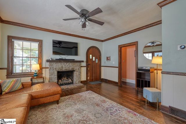 1646 Old Charlotte Road, Spartanburg, SC 29307