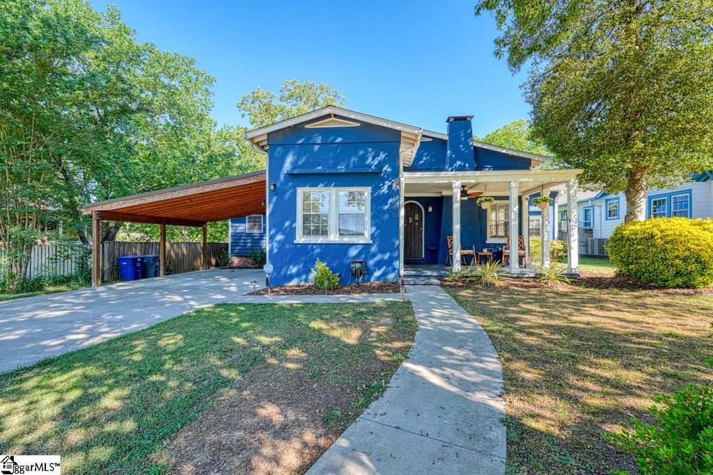 1646 Old Charlotte Road, Spartanburg, SC 29307