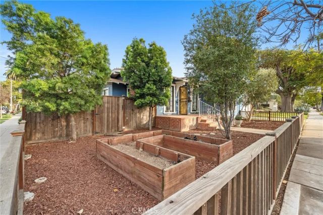 540 Loma, Long Beach, CA 90814