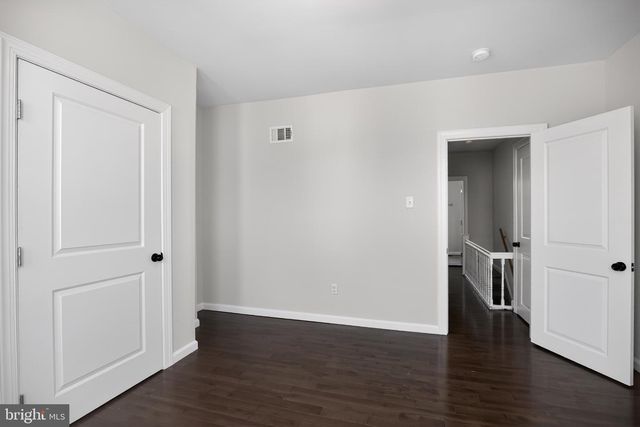1220 S PEACH ST, Philadelphia, PA 19143