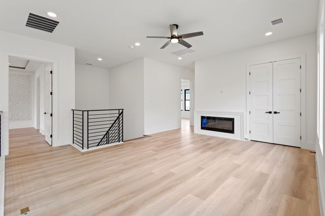 4146 Khawlah Nafal Court, Irving, TX 75038