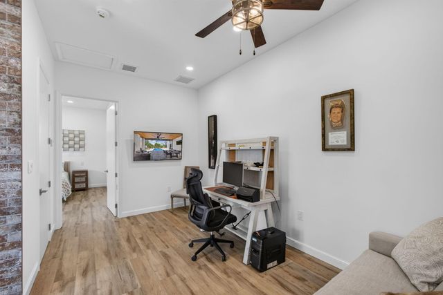 142 Porto Vecchio Way, Palm Beach Gardens, FL 33418