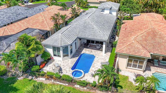 142 Porto Vecchio Way, Palm Beach Gardens, FL 33418