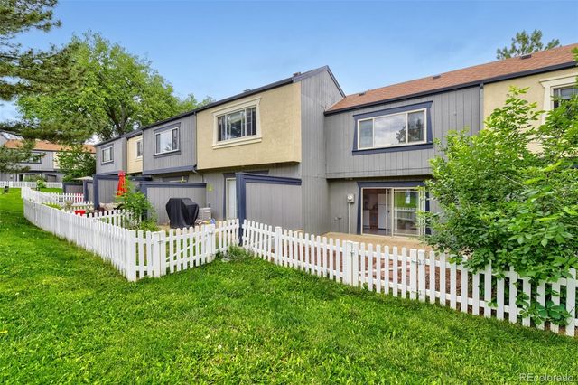 790 W Moorhead Circle E, Boulder, CO 80305
