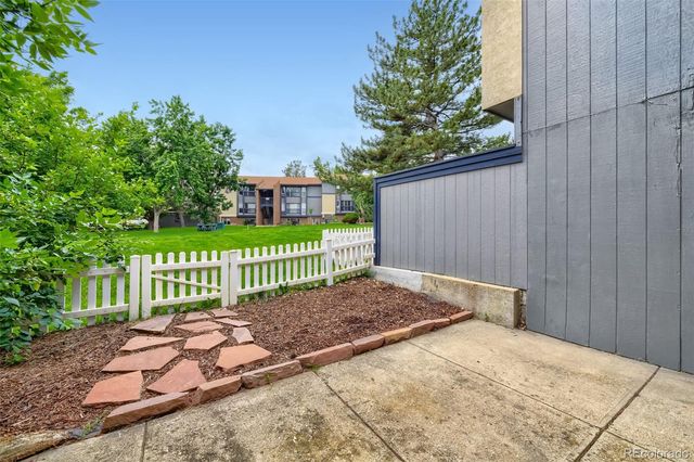 790 W Moorhead Circle E, Boulder, CO 80305