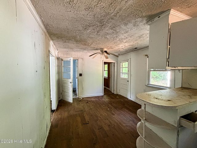 183 Sand Hills Road, Camden, NC 27921