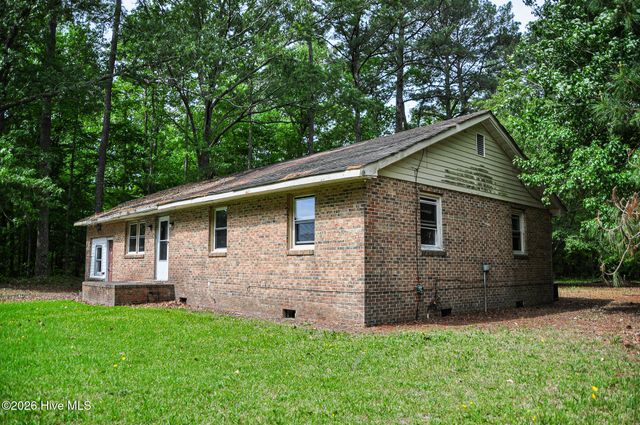 183 Sand Hills Road, Camden, NC 27921
