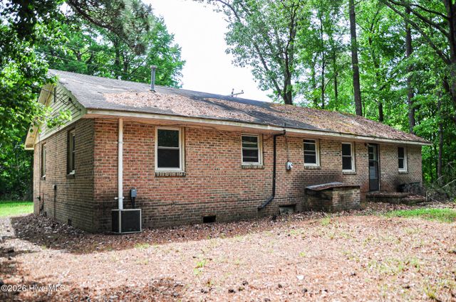 183 Sand Hills Road, Camden, NC 27921