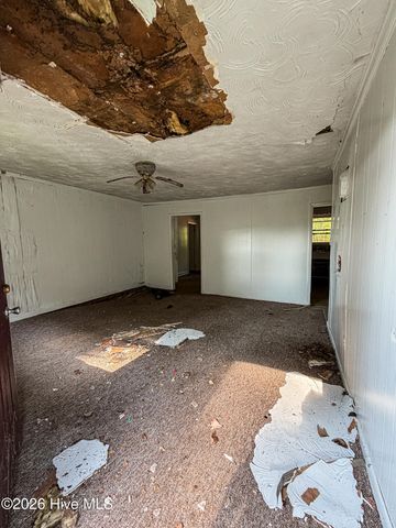 183 Sand Hills Road, Camden, NC 27921