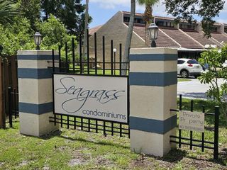 2412 SE Garden Ter 201, Port St Lucie, FL 34952