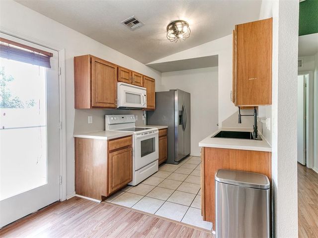 14908 Marbleleaf Drive, Edmond, OK 73013
