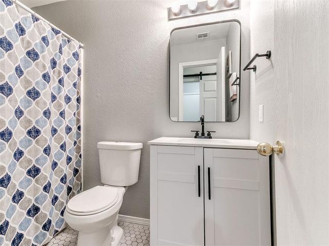 14908 Marbleleaf Drive, Edmond, OK 73013