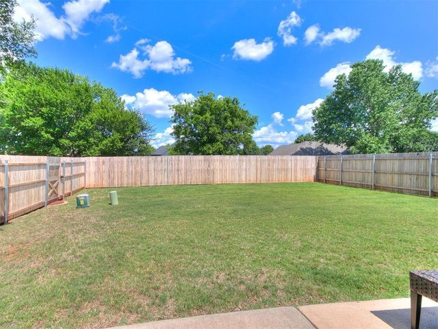 14908 Marbleleaf Drive, Edmond, OK 73013
