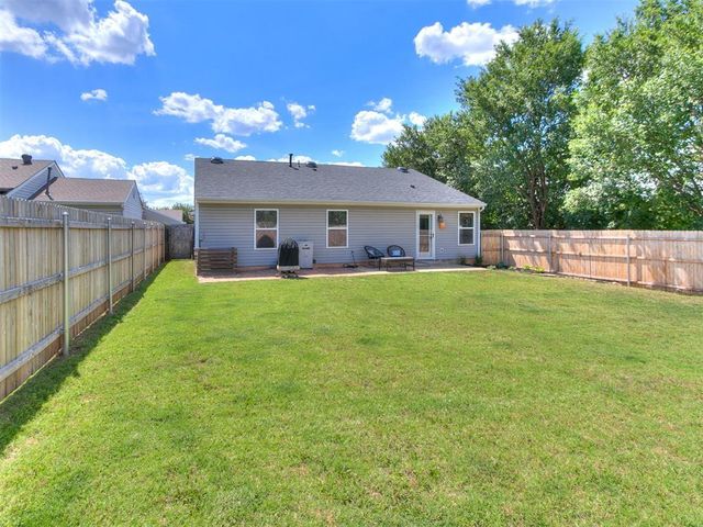 14908 Marbleleaf Drive, Edmond, OK 73013