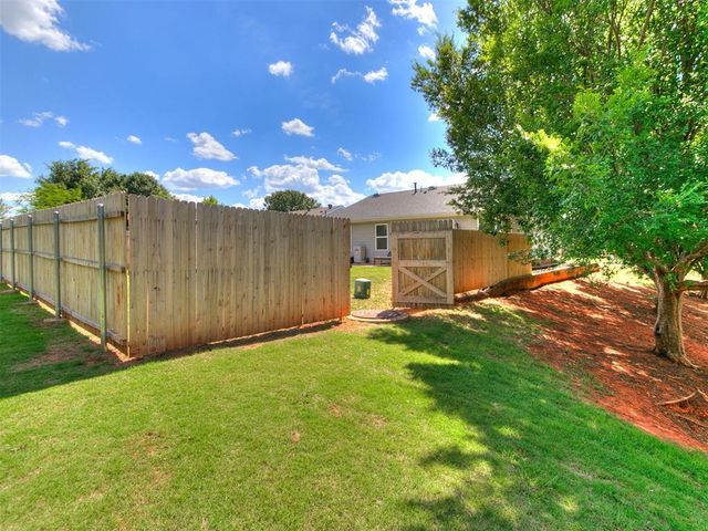 14908 Marbleleaf Drive, Edmond, OK 73013