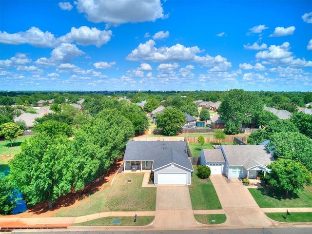 14908 Marbleleaf Drive, Edmond, OK 73013
