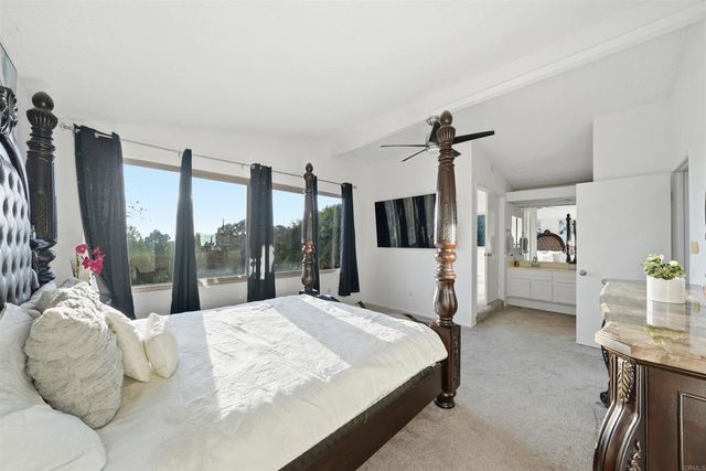 2327 Amber Lane, Escondido, CA 92026