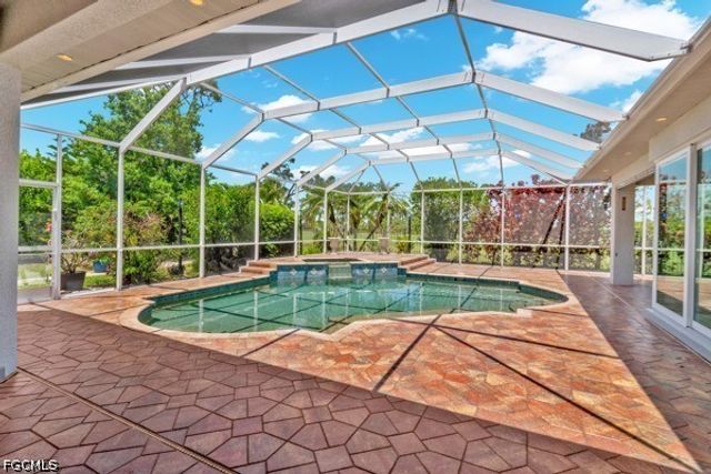 1221 SW 19th LN, Cape Coral, FL 33991