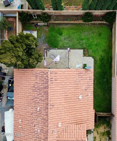 3220 E Avenue S2, Palmdale, CA 93550