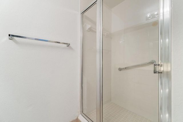 2729 Anzio Court 203, Palm Beach Gardens, FL 33410