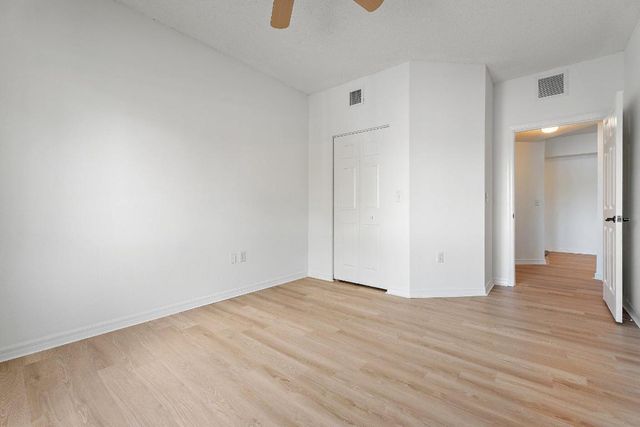 2729 Anzio Court 203, Palm Beach Gardens, FL 33410