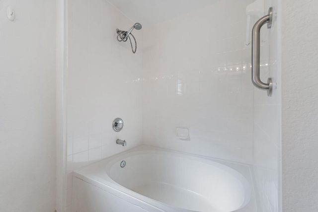 2729 Anzio Court 203, Palm Beach Gardens, FL 33410