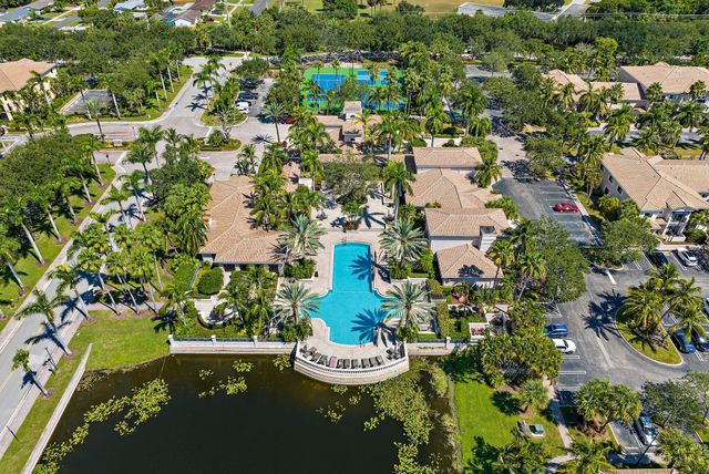 2729 Anzio Court 203, Palm Beach Gardens, FL 33410