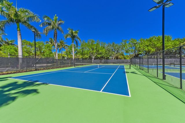 2729 Anzio Court 203, Palm Beach Gardens, FL 33410