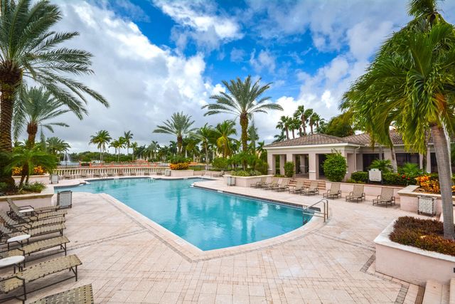 2729 Anzio Court 203, Palm Beach Gardens, FL 33410