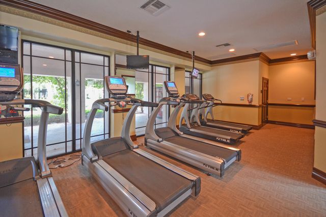 2729 Anzio Court 203, Palm Beach Gardens, FL 33410