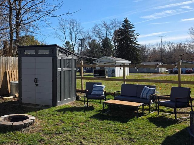 417 S Maple Street, Webberville, MI 48892