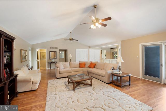 21 BARTHEL CT, Lutherville Timonium, MD 21093