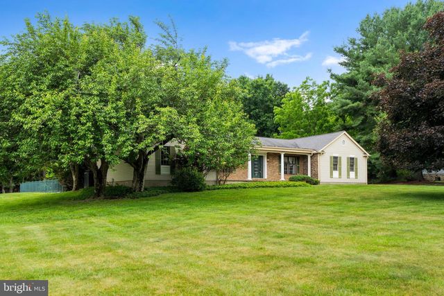 21 BARTHEL CT, Lutherville Timonium, MD 21093