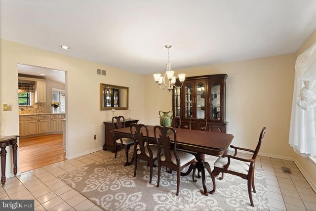 21 BARTHEL CT, Lutherville Timonium, MD 21093