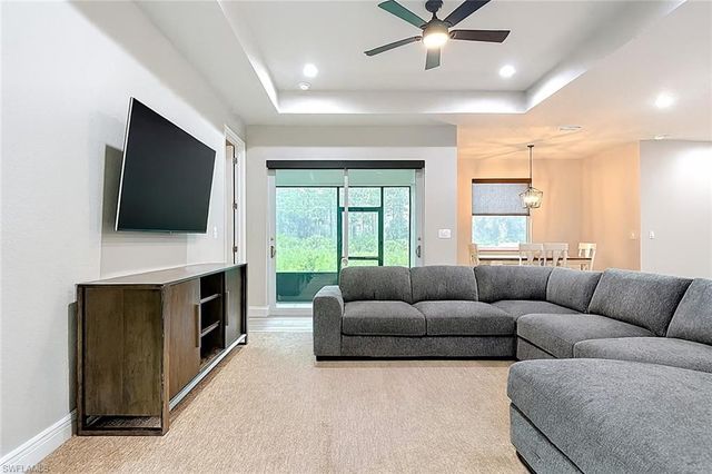 1014 Lockwood ST, Labelle, FL 33935