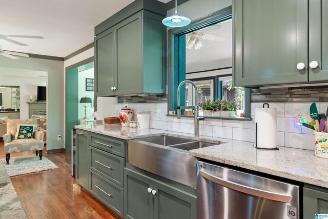 5236 KIRKWALL LANE, Birmingham, AL 35242