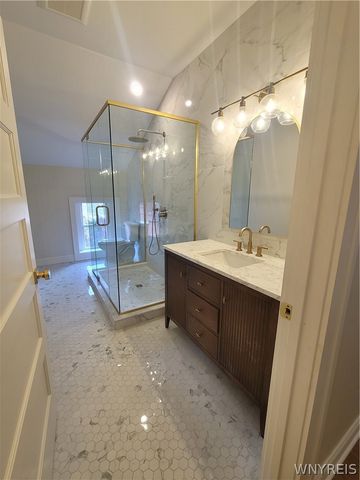 884 Main Street 4, Buffalo, NY 14202