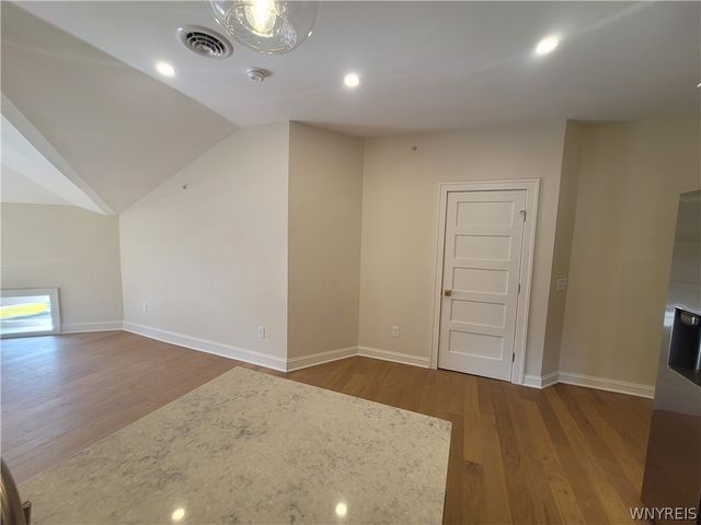 884 Main Street 4, Buffalo, NY 14202