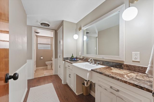 6138 N Jim Miller Road, Dallas, TX 75228