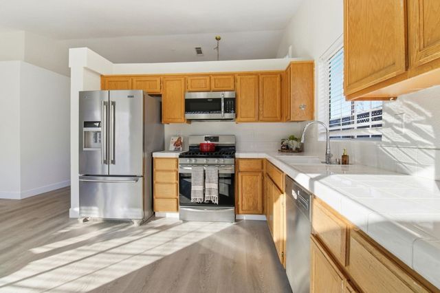 6953 6953 Foxtail Dr, Livermore, CA 94551