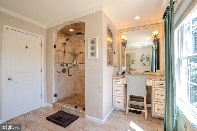 4 DORENE CT, Monroe Township, NJ 08831