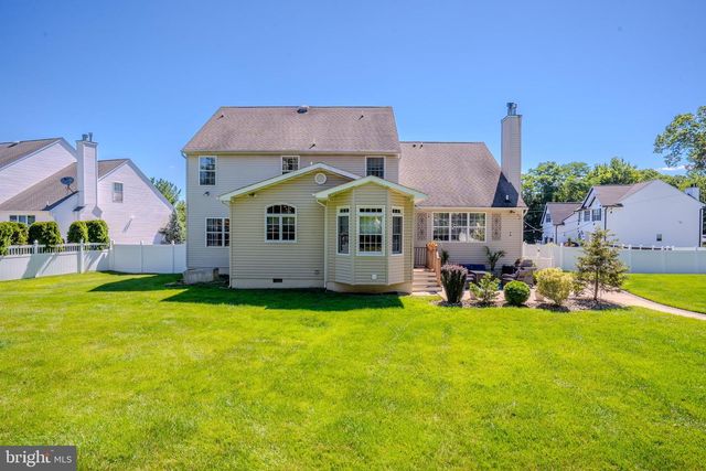 4 DORENE CT, Monroe Township, NJ 08831