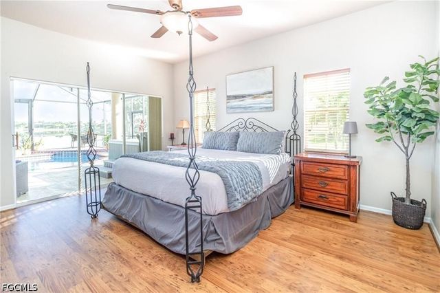 1323 SW 27th TER, Cape Coral, FL 33914