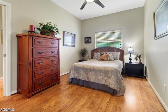 1323 SW 27th TER, Cape Coral, FL 33914