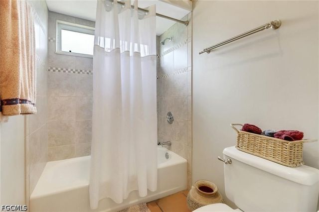 1323 SW 27th TER, Cape Coral, FL 33914