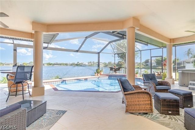 1323 SW 27th TER, Cape Coral, FL 33914