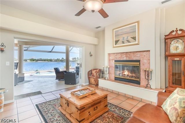 1323 SW 27th TER, Cape Coral, FL 33914