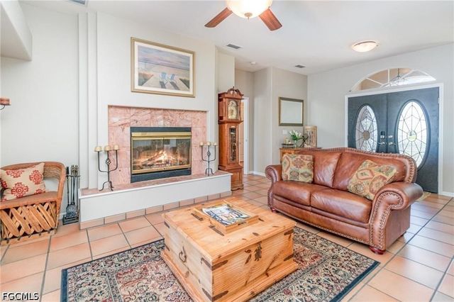 1323 SW 27th TER, Cape Coral, FL 33914