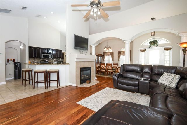 1621 PARKGLEN CIRCLE, Apopka, FL 32712