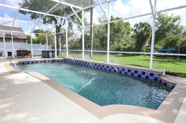 1621 PARKGLEN CIRCLE, Apopka, FL 32712